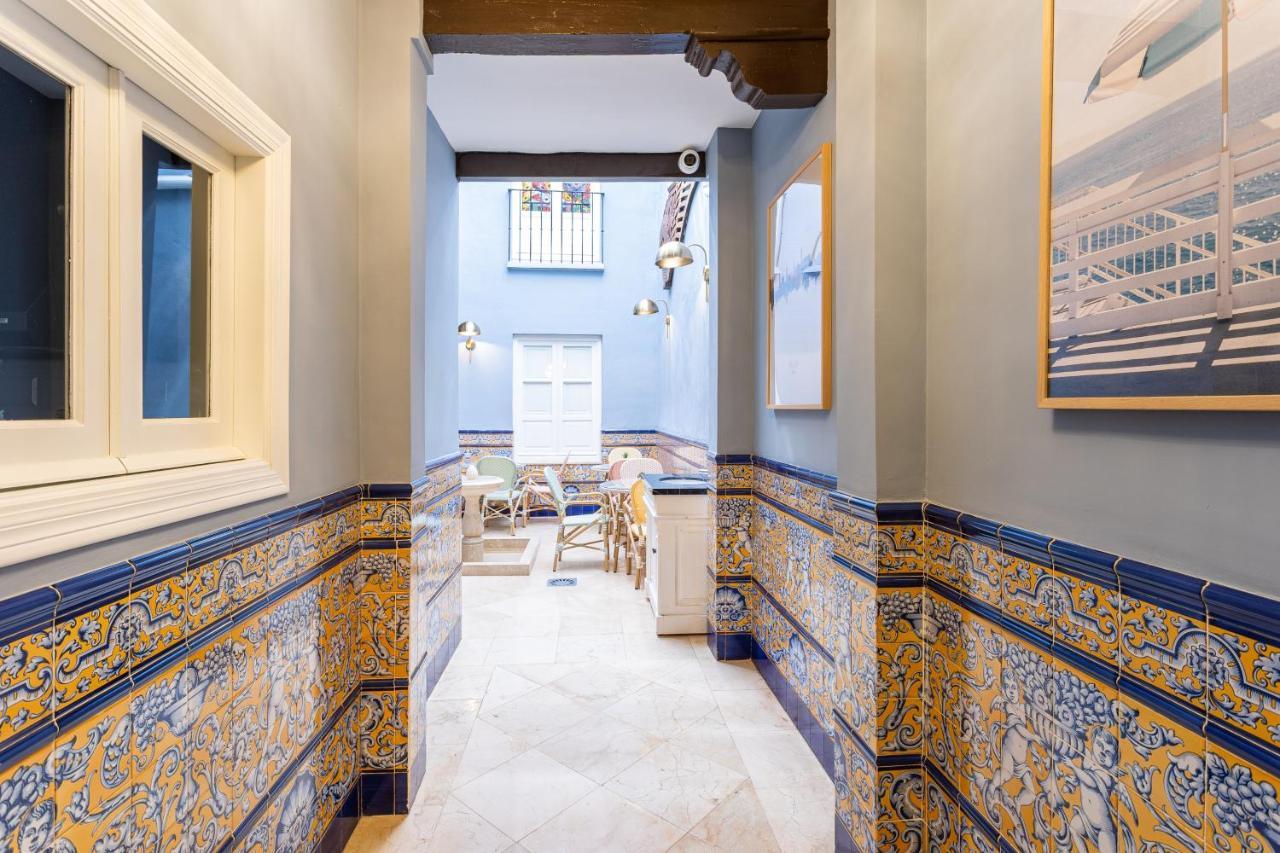 Casa De Alma Hotel Malaga Exterior photo